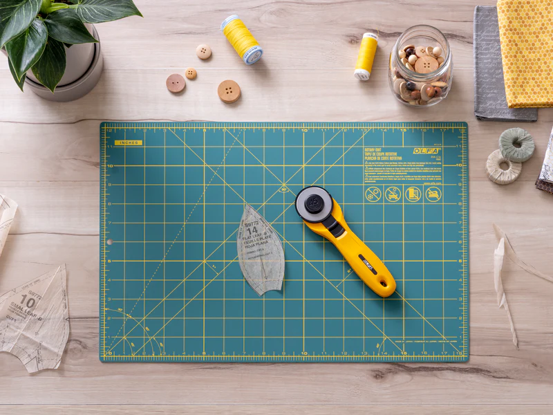 RTY-2CYEL/ST-01 Fabric Cutting Kit, Yellow