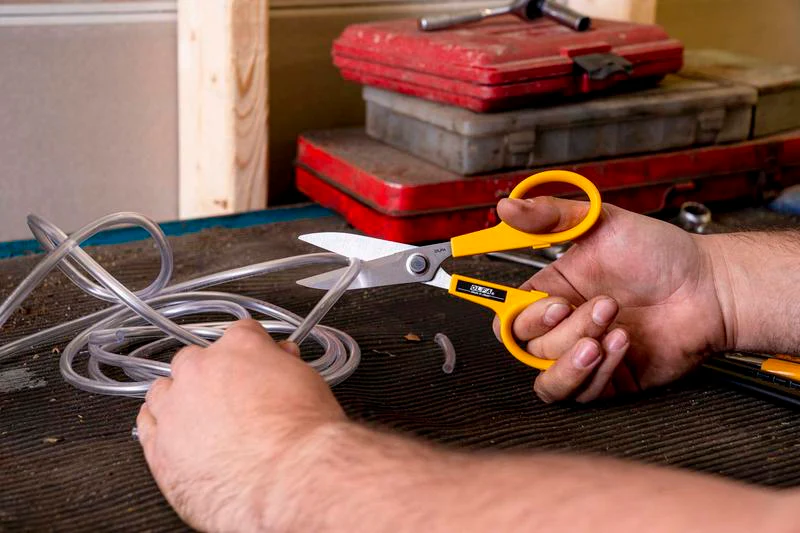 7-Inch SCS-2 Serrated-Edge Stainless Steel Scissors - Image 4